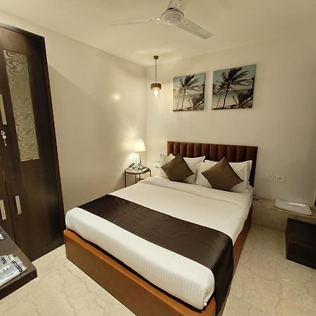 The Majlis Hotel - Colaba Mumbai Eksteriør bilde