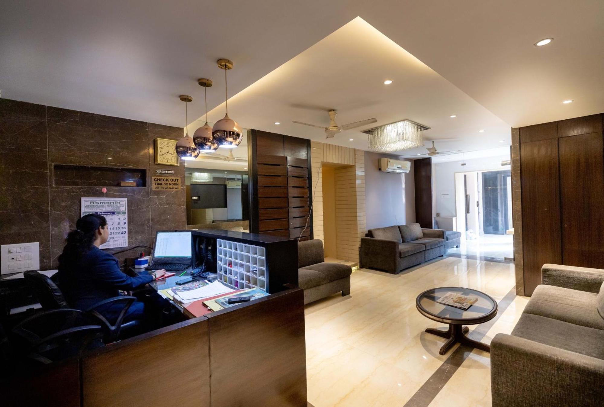 The Majlis Hotel - Colaba Mumbai Eksteriør bilde